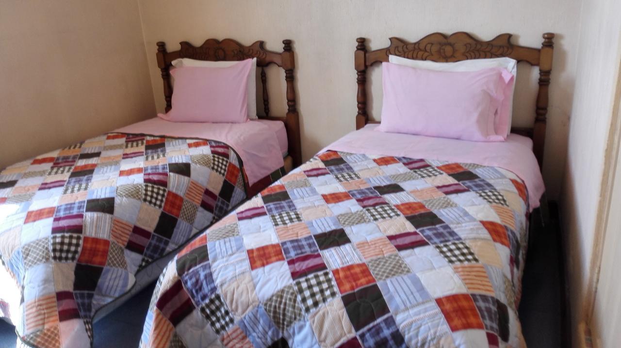 Hotel Chalet ชิชิคัสเตนังโก ภายนอก รูปภาพ